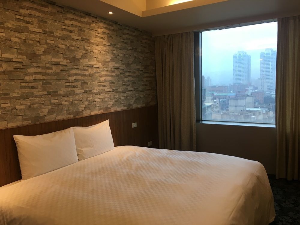 友愛金色商旅golden Age Hotel Тайбей Екстер'єр фото
