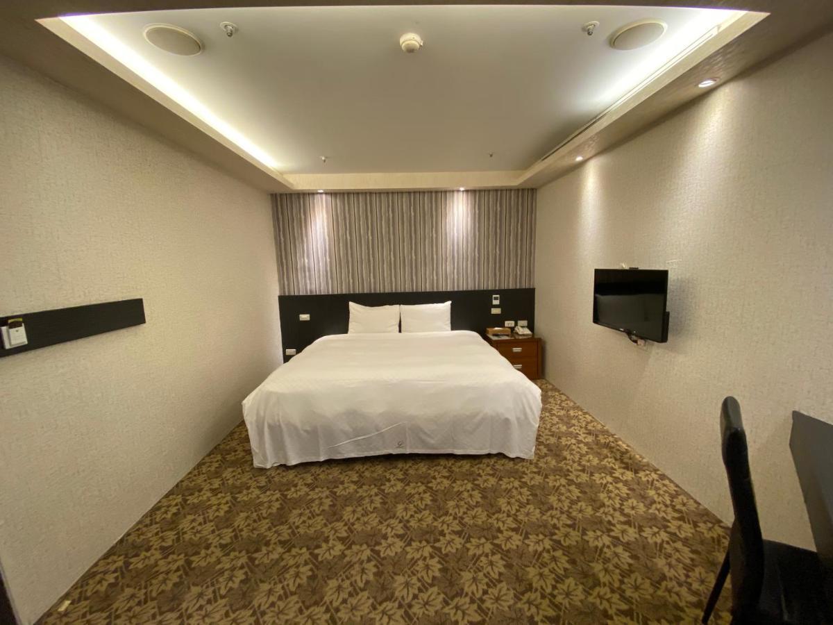 友愛金色商旅golden Age Hotel Тайбей Екстер'єр фото